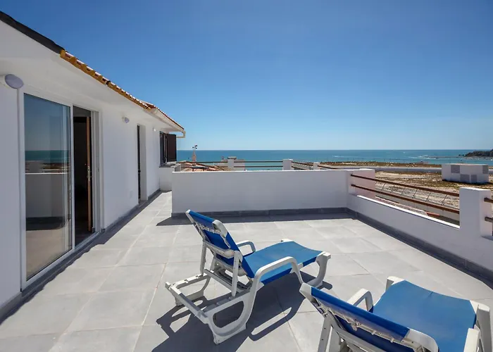 ★ Sea View ★ 1 Minute to Oldtown and Beach ★